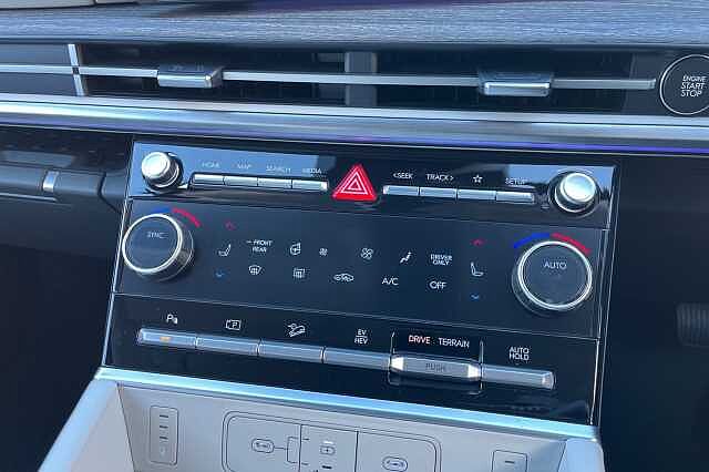 Hyundai Santa Fe 1.6 T Gdi 13.8kwh Ultimate Suv 5dr Petrol Plug In Hybrid Auto 4wd Euro 6 (s/s) (