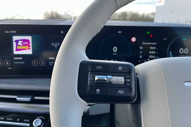 Hyundai Santa Fe 1.6 T Gdi 13.8kwh Ultimate Suv 5dr Petrol Plug In Hybrid Auto 4wd Euro 6 (s/s) (