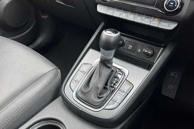 Hyundai KONA 1.6 H Gdi Ultimate Suv 5dr Petrol Hybrid Dct Euro 6 (s/s) (141 Ps) Galactic Grey