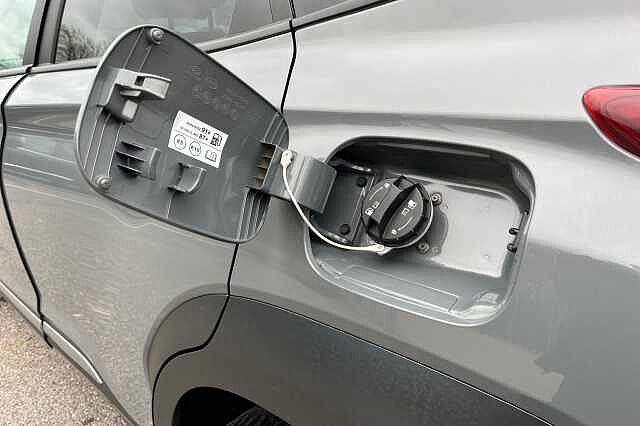 Hyundai KONA 1.6 H Gdi Ultimate Suv 5dr Petrol Hybrid Dct Euro 6 (s/s) (141 Ps) Galactic Grey