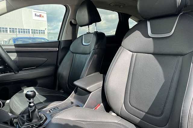 Hyundai TUCSON 1.6 T Gdi Ultimate Suv 5dr Petrol Manual Euro 6 (s/s) (150 Ps) Silky Bronze