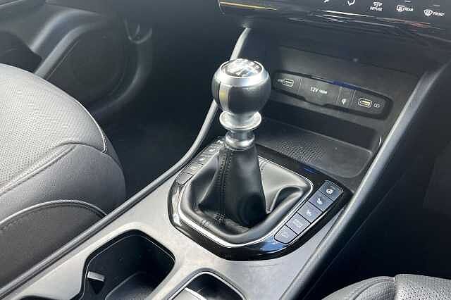 Hyundai TUCSON 1.6 T Gdi Ultimate Suv 5dr Petrol Manual Euro 6 (s/s) (150 Ps) Silky Bronze