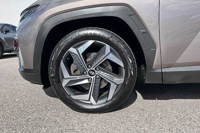 Hyundai TUCSON 1.6 T Gdi Ultimate Suv 5dr Petrol Manual Euro 6 (s/s) (150 Ps) Silky Bronze