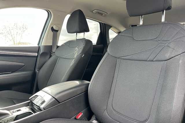 Hyundai Tucson 1.6 T Gdi Mhev Se Connect Suv 5dr Petrol Hybrid Dct Euro 6 (s/s) (150 Ps)