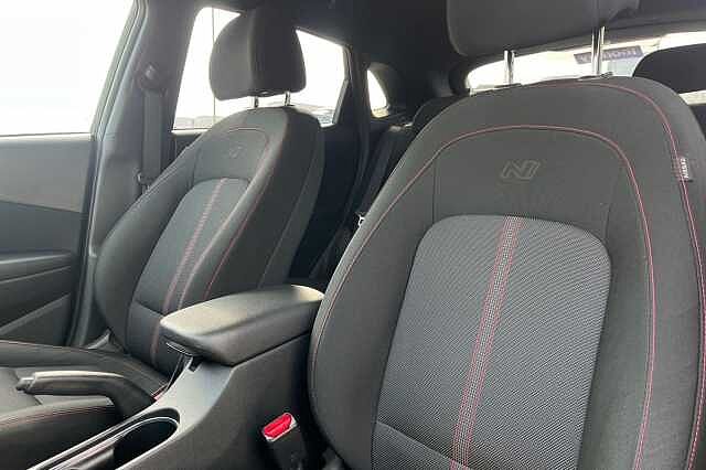 Hyundai KONA 1.0 T Gdi Mhev N Line Suv 5dr Petrol Hybrid Manual Euro 6 (s/s) (120 Ps) Phantom Black