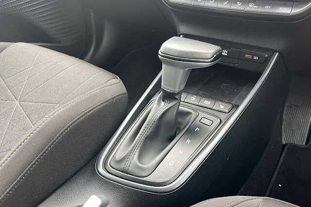 Hyundai Bayon 1.0 T Gdi Mhev Premium Suv 5dr Petrol Hybrid Dct Euro 6 (s/s) (100 Ps)