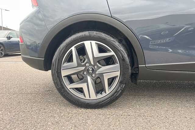 Hyundai Bayon 1.0 T Gdi Mhev Premium Suv 5dr Petrol Hybrid Dct Euro 6 (s/s) (100 Ps)