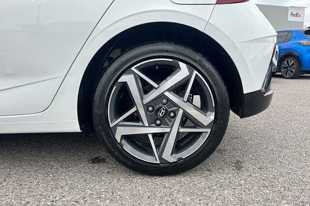 Hyundai I20 1.0 T Gdi Ultimate Hatchback 5dr Petrol Dct Euro 6 (s/s) (100 Ps)