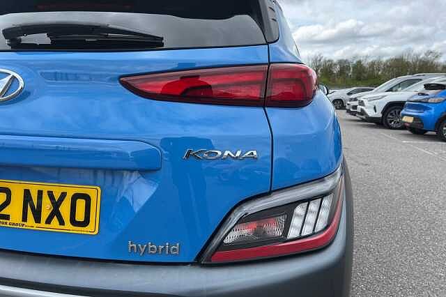 Hyundai KONA 1.6 H Gdi Premium Suv 5dr Petrol Hybrid Dct Euro 6 (s/s) (141 Ps) Surfy Blue