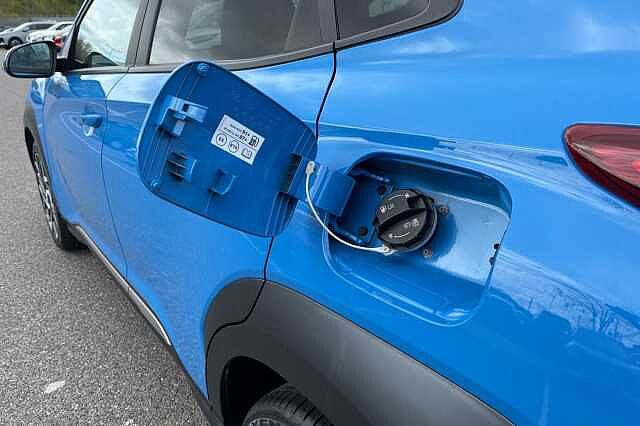 Hyundai KONA 1.6 H Gdi Premium Suv 5dr Petrol Hybrid Dct Euro 6 (s/s) (141 Ps) Surfy Blue