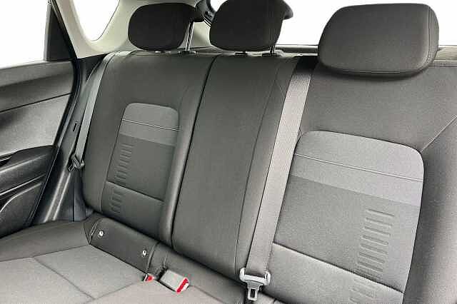 Hyundai Bayon 1.0 T Gdi Premium Suv 5dr Petrol Dct Euro 6 (s/s) (100 Ps)