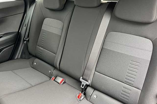 Hyundai Bayon 1.0 T Gdi Black Line Suv 5dr Petrol Dct Euro 6 (s/s) (90 Ps)