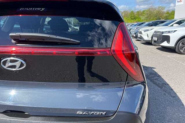Hyundai Bayon 1.0 T Gdi Mhev Premium Suv 5dr Petrol Hybrid Dct Euro 6 (s/s) (100 Ps)
