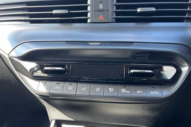 Hyundai Bayon 1.0 T Gdi Mhev Premium Suv 5dr Petrol Hybrid Dct Euro 6 (s/s) (100 Ps)