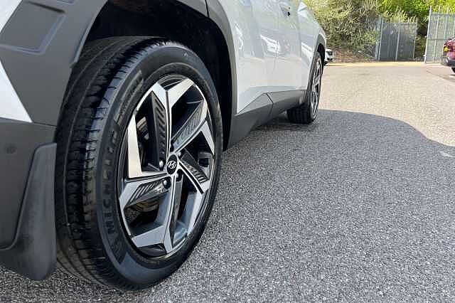Hyundai Tucson 1.6 H T Gdi Ultimate Suv 5dr Petrol Hybrid Auto Euro 6 (s/s) (230 Ps)