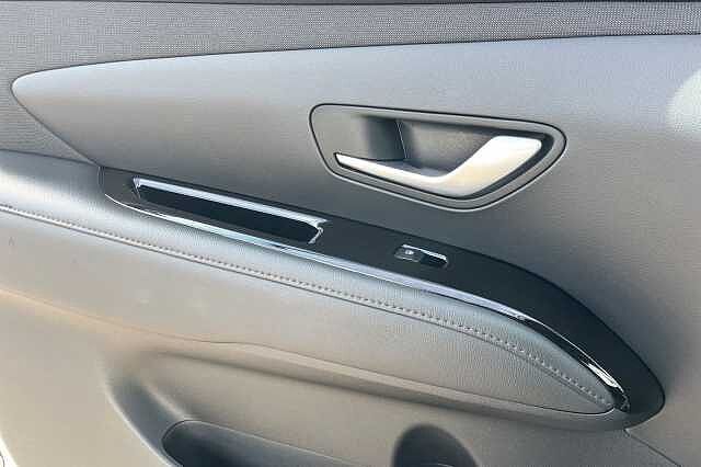 Hyundai Tucson 1.6 H T Gdi Ultimate Suv 5dr Petrol Hybrid Auto Euro 6 (s/s) (230 Ps)