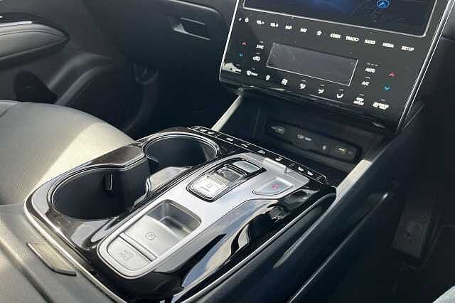 Hyundai Tucson 1.6 H T Gdi Ultimate Suv 5dr Petrol Hybrid Auto Euro 6 (s/s) (230 Ps)