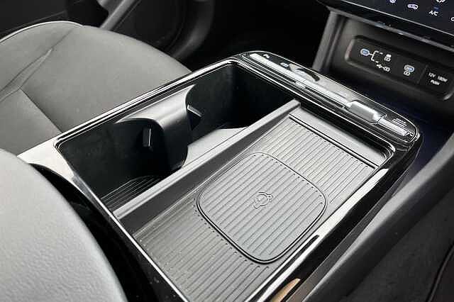 Hyundai Tucson 1.6 T Gdi 13.8kwh Premium Suv 5dr Petrol Plug In Hybrid Auto 4wd Euro 6 (s/s) (2