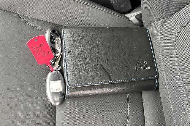 Hyundai Tucson 1.6 T Gdi 13.8kwh Premium Suv 5dr Petrol Plug In Hybrid Auto 4wd Euro 6 (s/s) (2