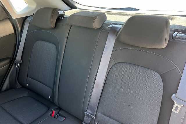 Hyundai Kona 1.6 H Gdi Premium Suv 5dr Petrol Hybrid Dct Euro 6 (s/s) (141 Ps)