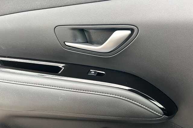 Hyundai Tucson 1.6 T Gdi Premium Suv 5dr Petrol Manual Euro 6 (s/s) (150 Ps)