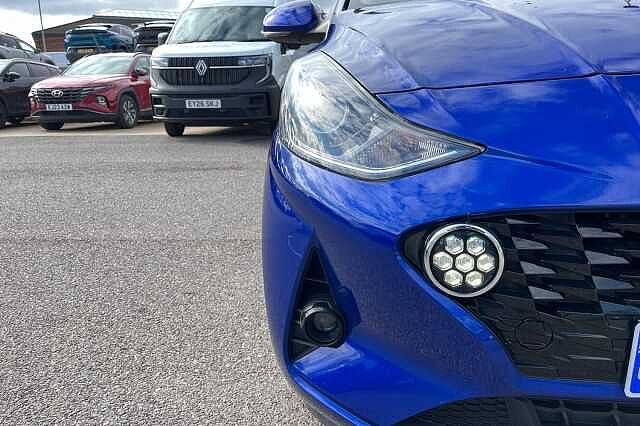 Hyundai I10 1.0 Premium Hatchback 5dr Petrol Manual Euro 6 (s/s) (67 Ps)