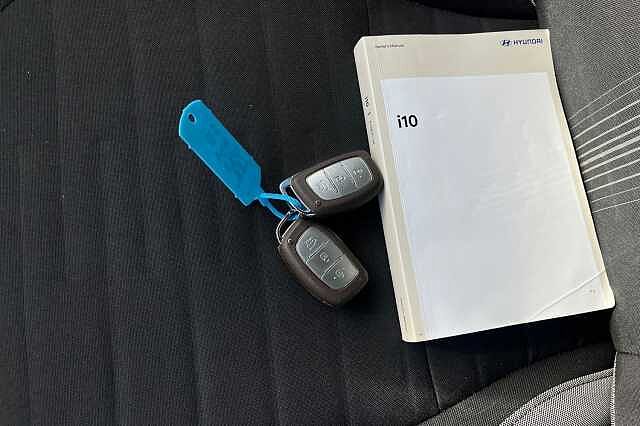 Hyundai I10 1.0 Premium Hatchback 5dr Petrol Manual Euro 6 (s/s) (67 Ps)
