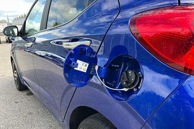 Hyundai I10 1.0 Premium Hatchback 5dr Petrol Manual Euro 6 (s/s) (67 Ps)