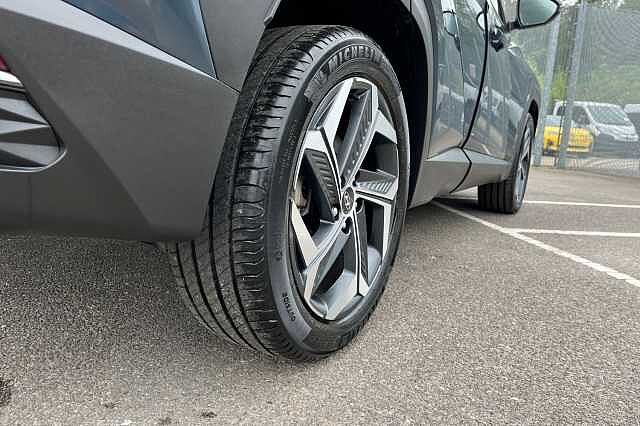 Hyundai Tucson 1.6 H T Gdi Premium Suv 5dr Petrol Hybrid Auto Euro 6 (s/s) (230 Ps)