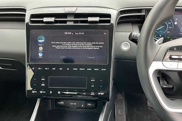Hyundai Tucson 1.6 H T Gdi Premium Suv 5dr Petrol Hybrid Auto Euro 6 (s/s) (230 Ps)