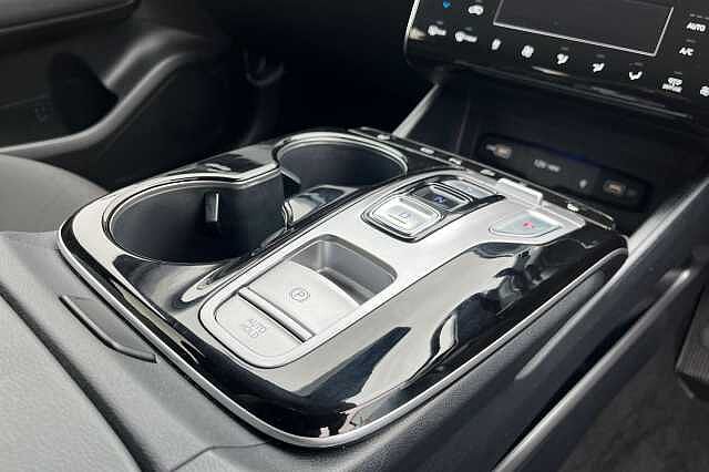 Hyundai Tucson 1.6 H T Gdi Premium Suv 5dr Petrol Hybrid Auto Euro 6 (s/s) (230 Ps)