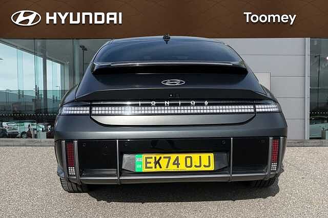 Hyundai Ioniq 6 77.4kwh Ultimate Saloon 4dr Electric Auto (228 Ps)