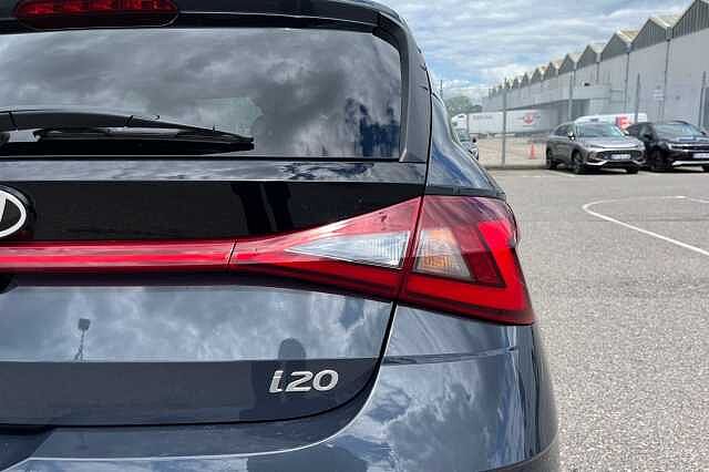 Hyundai I20 1.0 T Gdi Premium Hatchback 5dr Petrol Dct Euro 6 (s/s) (100 Ps)