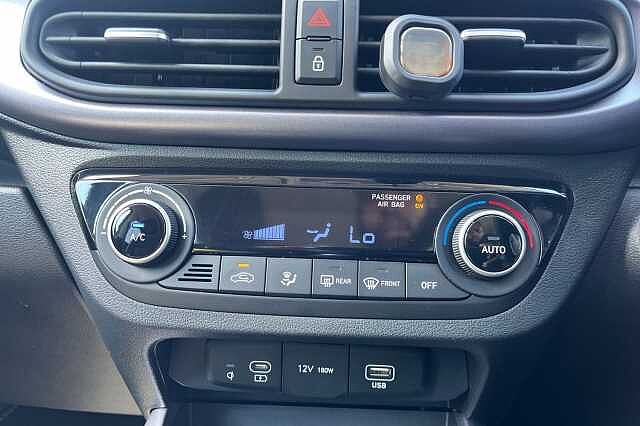 Hyundai I10 1.0 Premium Hatchback 5dr Petrol Manual Euro 6 (s/s) (63 Ps) Aurora Grey