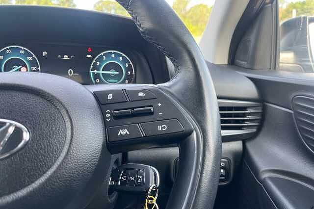 Hyundai BAYON 1.0 T Gdi Mhev Premium Suv 5dr Petrol Hybrid Dct Euro 6 (s/s) (100 Ps) Aurora Grey