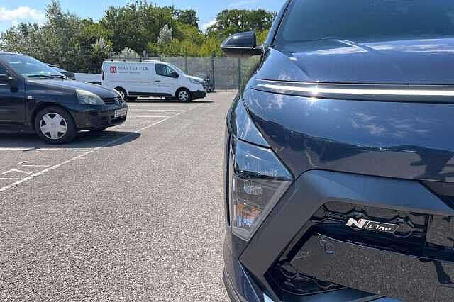 Hyundai KONA 1.6 H Gdi N Line Suv 5dr Petrol Hybrid Dct Euro 6 (s/s) (129 Ps) Denim Blue/Black