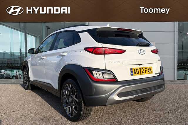 Hyundai KONA 1.6 H Gdi Premium Suv 5dr Petrol Hybrid Dct Euro 6 (s/s) (141 Ps) Atlas White