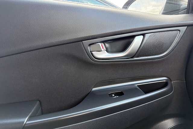 Hyundai Kona 1.6 H Gdi Premium Suv 5dr Petrol Hybrid Dct Euro 6 (s/s) (141 Ps)
