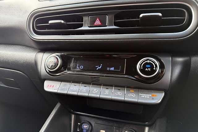 Hyundai Kona 1.6 H Gdi Premium Suv 5dr Petrol Hybrid Dct Euro 6 (s/s) (141 Ps)