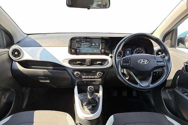 Hyundai I10 1.0 Premium Hatchback 5dr Petrol Manual Euro 6 (s/s) (67 Ps) Blue