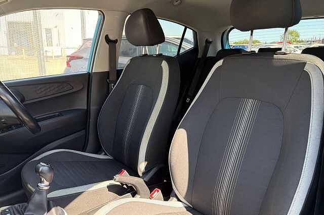 Hyundai I10 1.0 Premium Hatchback 5dr Petrol Manual Euro 6 (s/s) (67 Ps) Blue