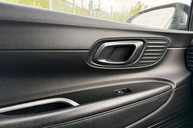 Hyundai I20 1.0 T Gdi Mhev Premium Hatchback 5dr Petrol Hybrid Dct Euro 6 (s/s) (100 Ps)