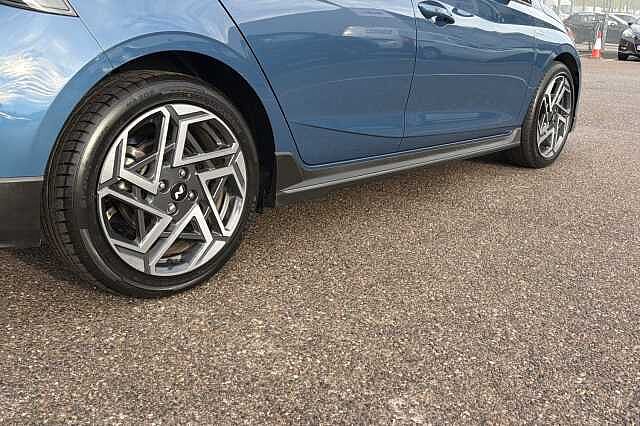 Hyundai I20 1.0 T Gdi N Line S Hatchback 5dr Petrol Dct Euro 6 (s/s) (100 Ps) Vibrant Blue