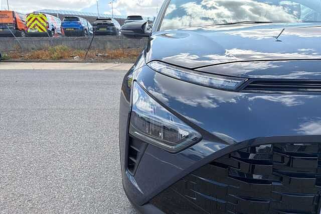 Hyundai Bayon 1.0 T Gdi Mhev Premium Suv 5dr Petrol Hybrid Dct Euro 6 (s/s) (100 Ps)