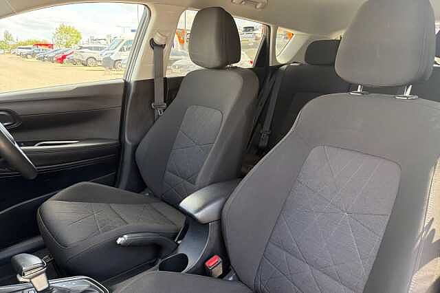 Hyundai Bayon 1.0 T Gdi Mhev Premium Suv 5dr Petrol Hybrid Dct Euro 6 (s/s) (100 Ps)