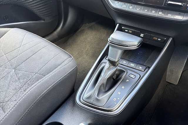 Hyundai Bayon 1.0 T Gdi Mhev Premium Suv 5dr Petrol Hybrid Dct Euro 6 (s/s) (100 Ps)