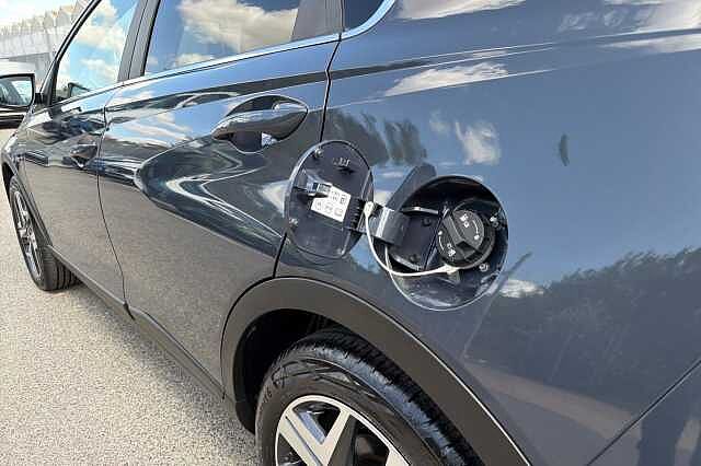 Hyundai Bayon 1.0 T Gdi Mhev Premium Suv 5dr Petrol Hybrid Dct Euro 6 (s/s) (100 Ps)