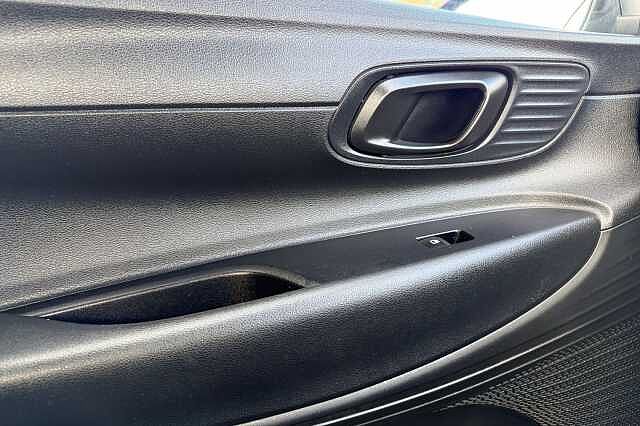Hyundai I20 1.0 T Gdi Mhev Se Connect Hatchback 5dr Petrol Hybrid Dct Euro 6 (s/s) (100 Ps)