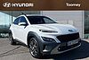 Hyundai KONA 1.6 H Gdi Premium Suv 5dr Petrol Hybrid Dct Euro 6 (s/s) (141 Ps) Atlas White